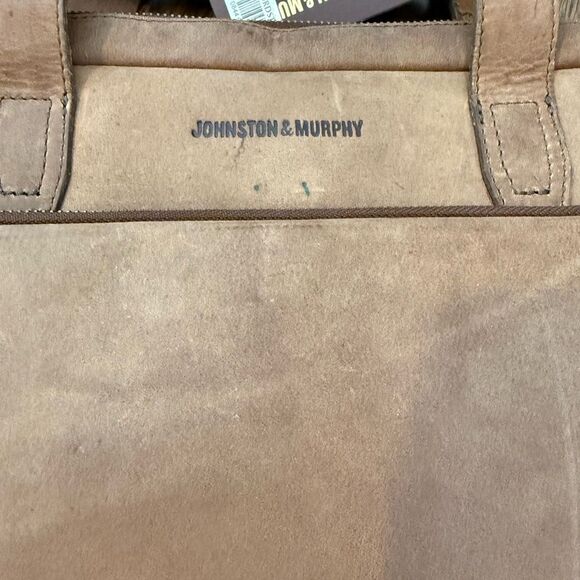 NWT Johnston & Murphy Leather Portfolio Briefcase
⭐️read description - Picture 3 of 8